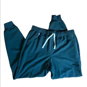 Mens FIGS scrubs set!